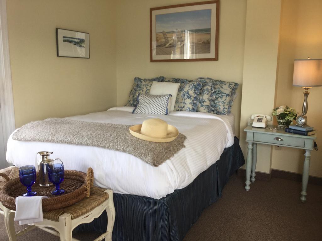 The Beach Rose Inn Уэллс Экстерьер фото