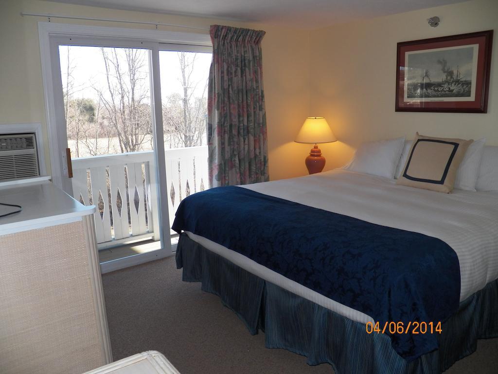 The Beach Rose Inn Уэллс Номер фото