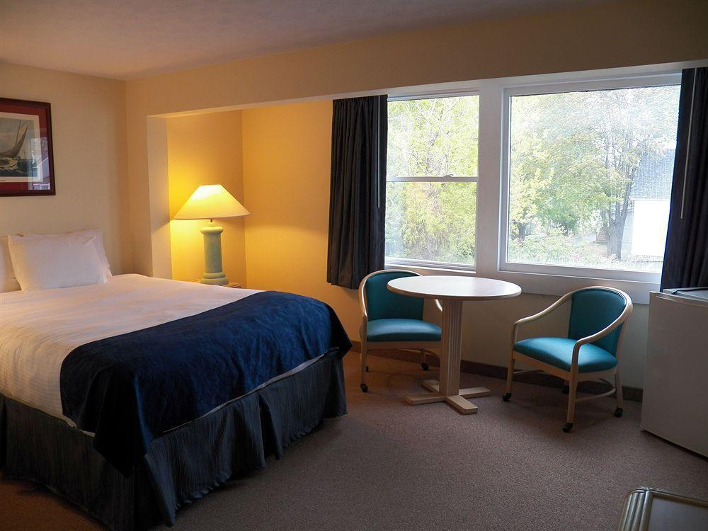 The Beach Rose Inn Уэллс Экстерьер фото